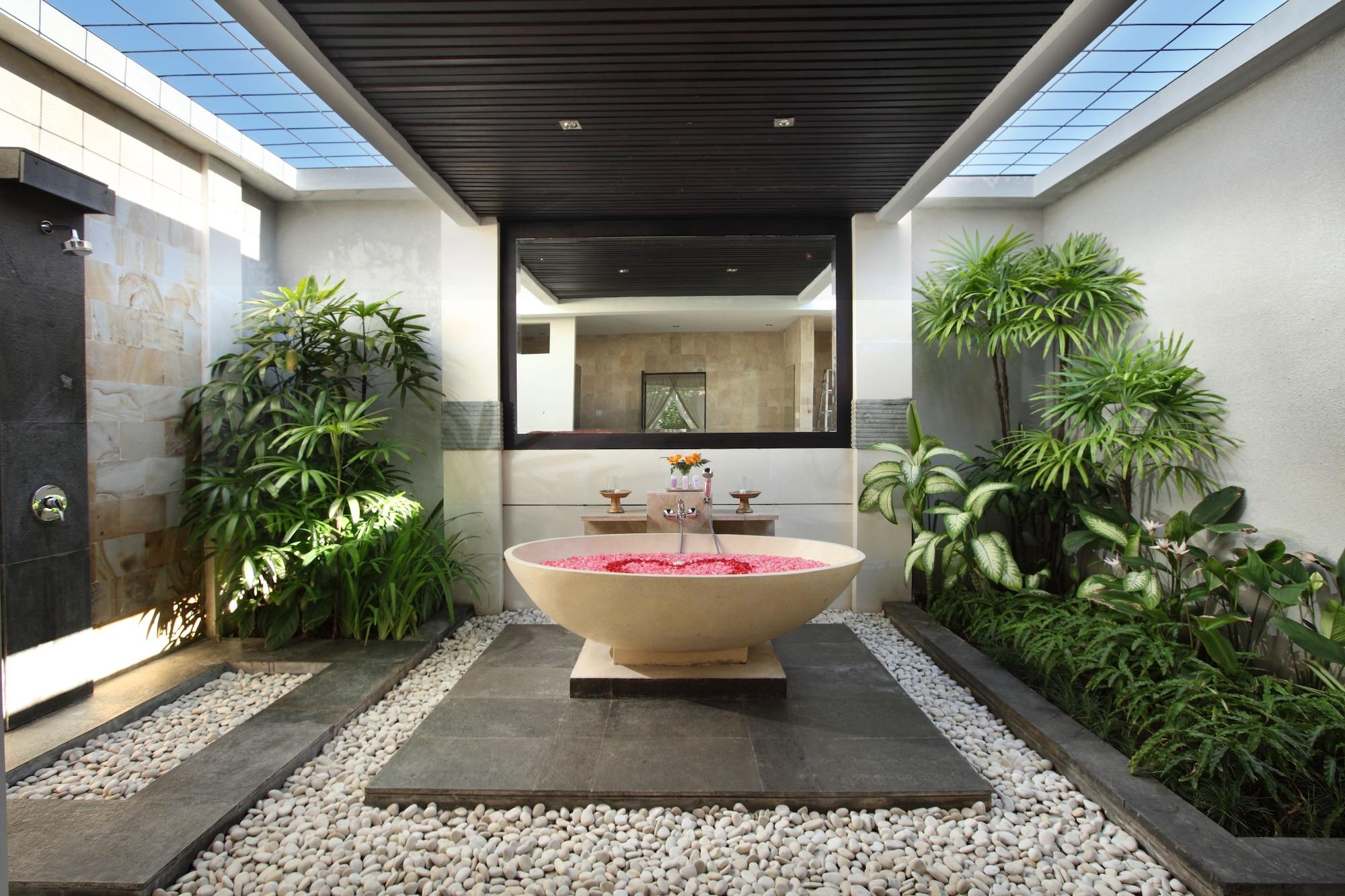 Tonys Villas & Resort Seminyak - Bali Exterior photo