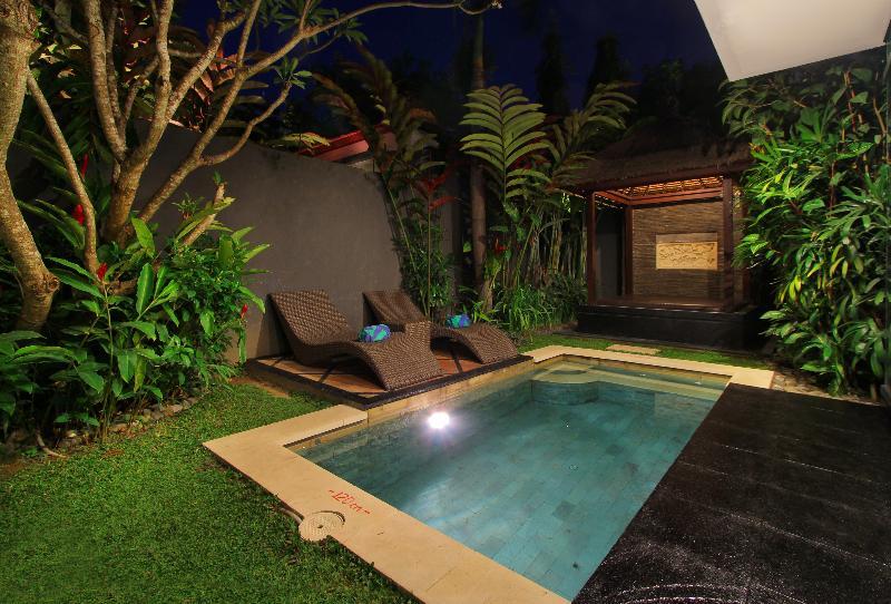 Tonys Villas & Resort Seminyak - Bali Exterior photo